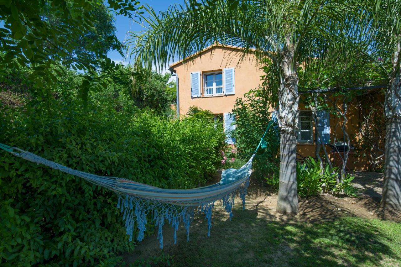 라론드레모레 House With Garden And Sea View 빌라 외부 사진