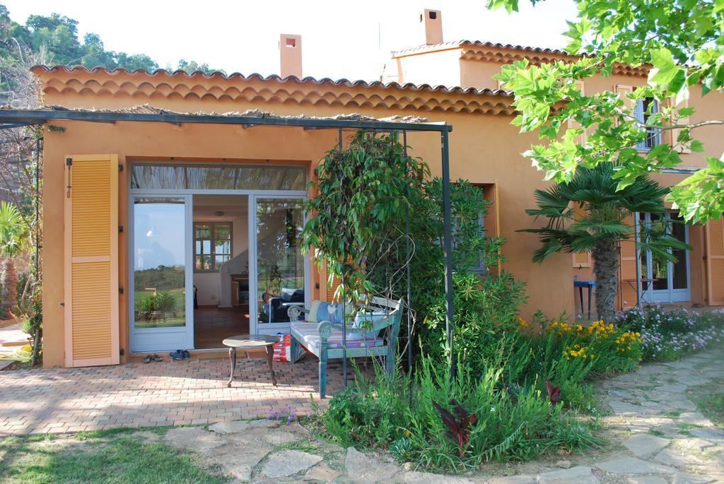 라론드레모레 House With Garden And Sea View 빌라 객실 사진