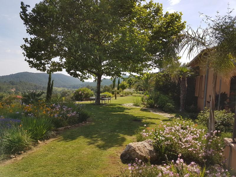 라론드레모레 House With Garden And Sea View 빌라 외부 사진